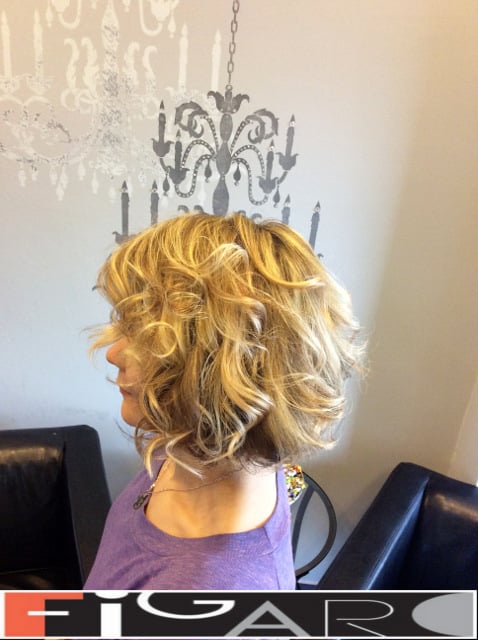 Soft Curles Layered Bob Hair Cut blonde HighLights Figaro Hair Salon Toronto