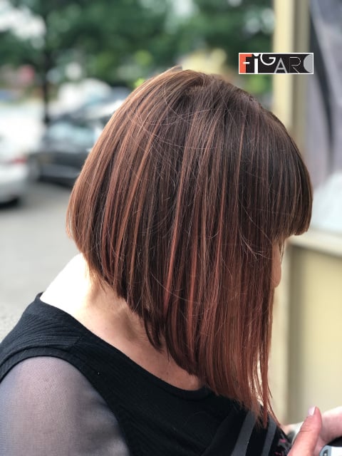 A 2020 Line Bob Cut w Balayage