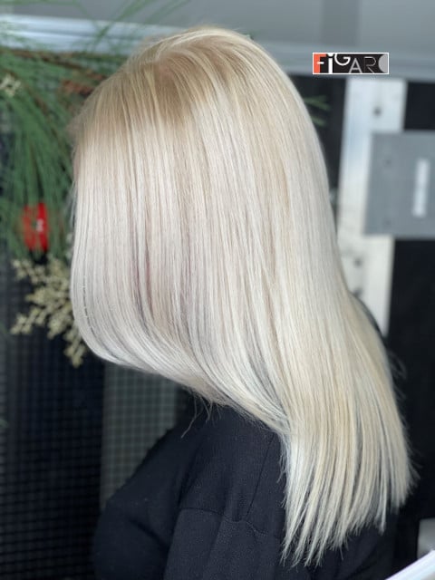 Blond hair coloring 2023 by Figaro Hair Salon Toronto