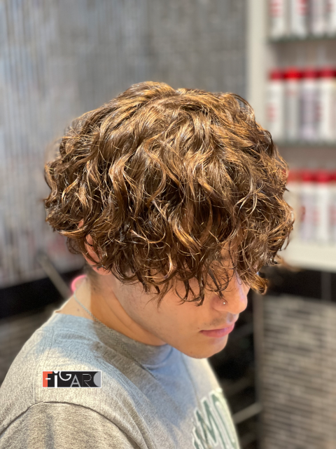 Men's perm style